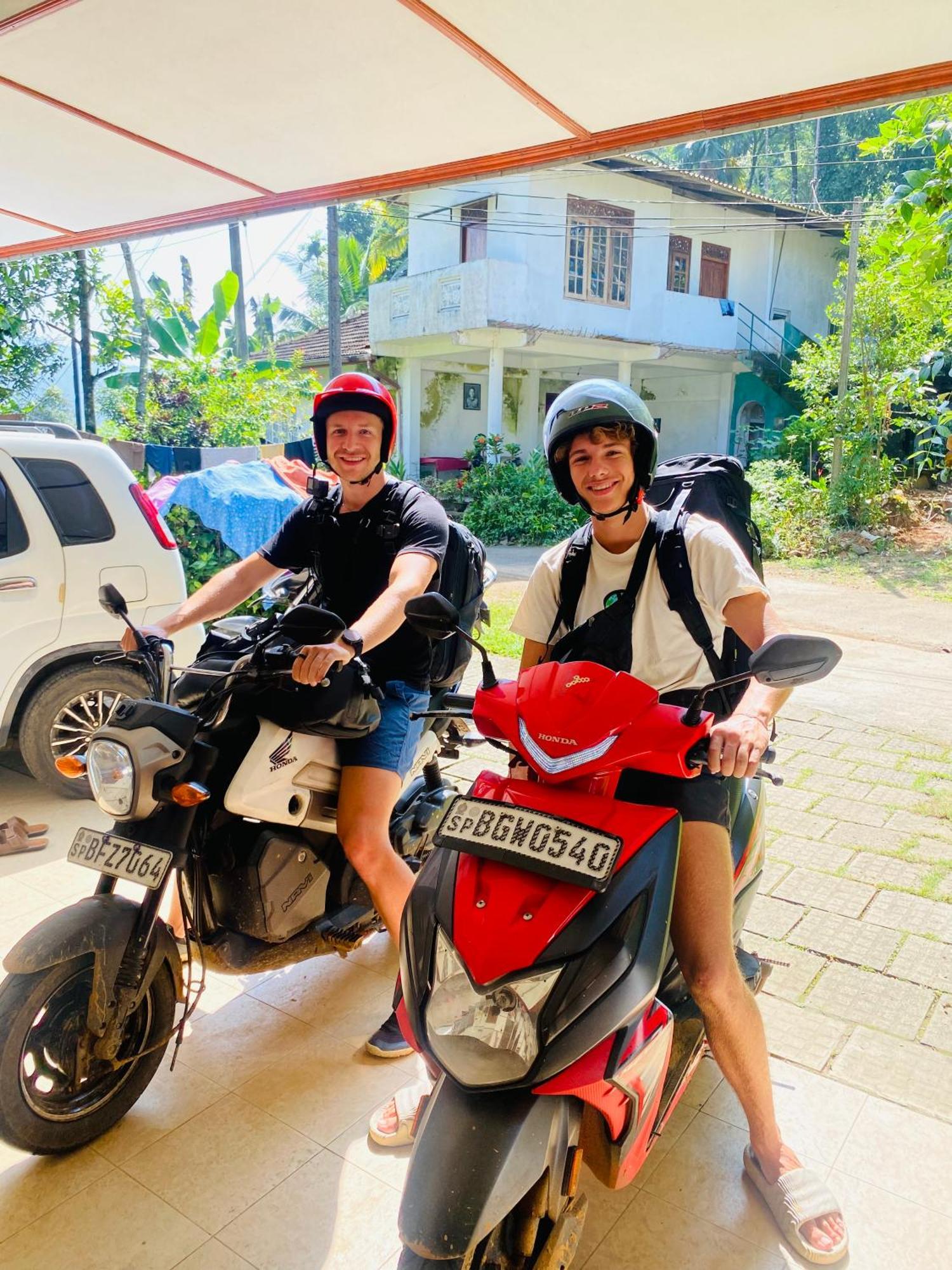 Summer Ridge - Homestay Ratnapura Eksteriør billede